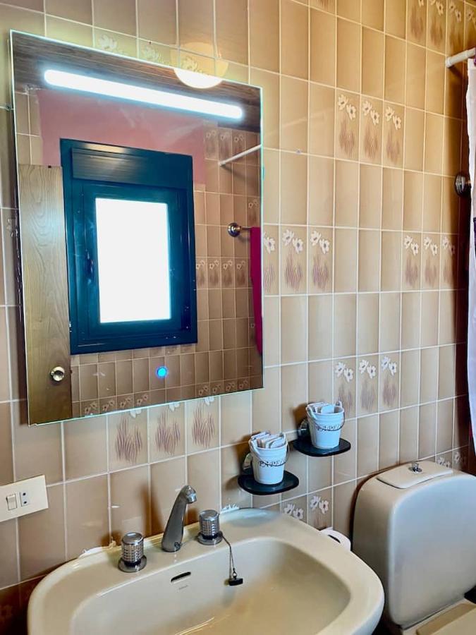 Alojamiento Entero Con Piscina Y Jardin. Оуренсе Екстериор снимка